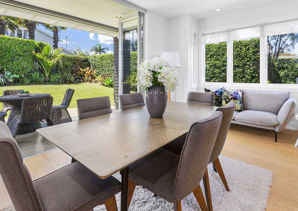 Birkenhead Beauty Villa Distinctive Homestaging